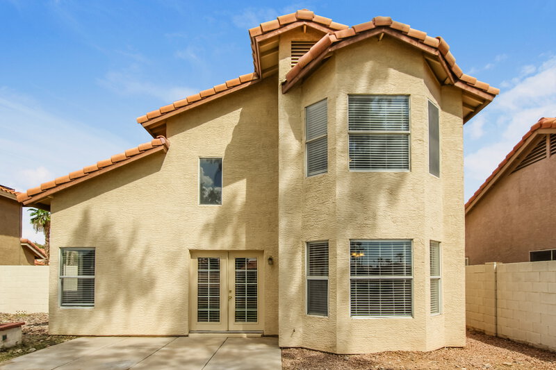 2,025/Mo, 19820 N 77th Dr Glendale, AZ 85308 Rear View