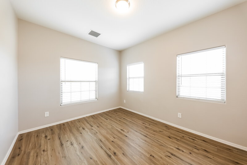 1,880/Mo, 17754 W Langer Ln Surprise, AZ 85388 Bedroom View 2