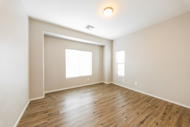 1,880/Mo, 17754 W Langer Ln Surprise, AZ 85388 Bedroom View 3