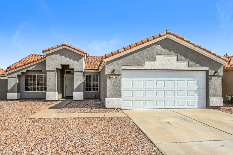 2,190/Mo, 9186 W Michelle Dr Peoria, AZ 85382 External View