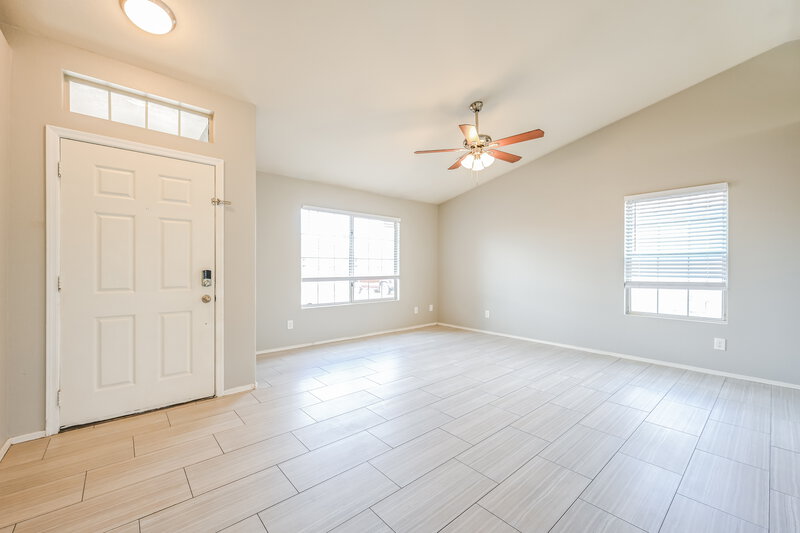 2,190/Mo, 9186 W Michelle Dr Peoria, AZ 85382 Living Room View 3