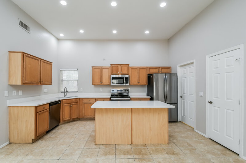 2,855/Mo, 3441 E Baranca Ct Gilbert, AZ 85297 Kitchen View