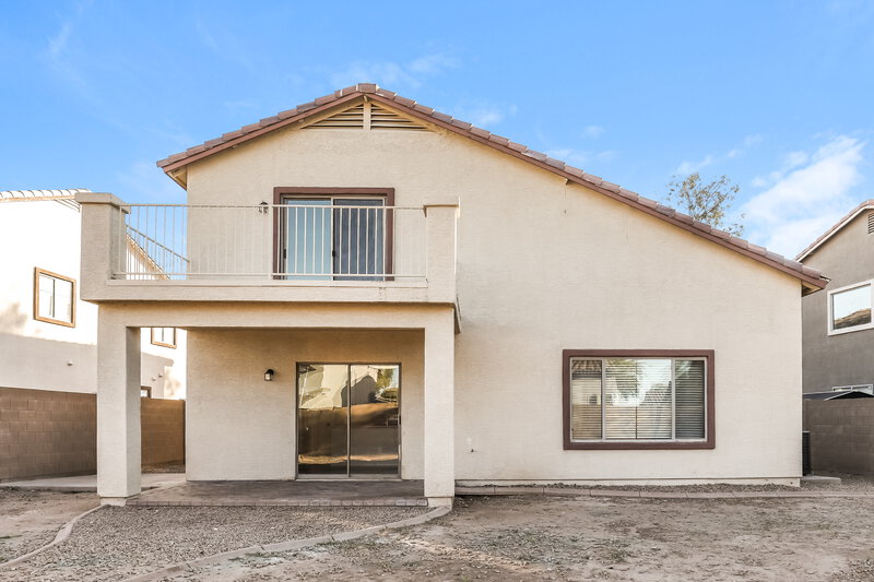 2,360/Mo, 8216 W Globe Ave Phoenix, AZ 85043 Rear View