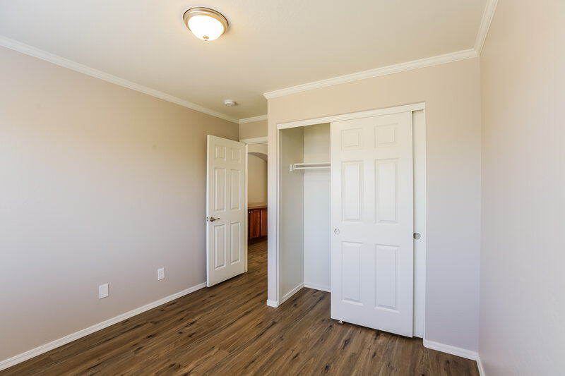 2,400/Mo, 5370 W Pecan Rd Laveen, AZ 85339 Bedroom View 4