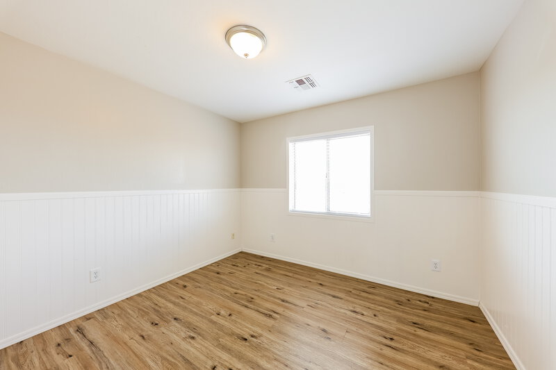 2,095/Mo, 12605 W Corrine Dr El Mirage, AZ 85335 Bedroom View 2