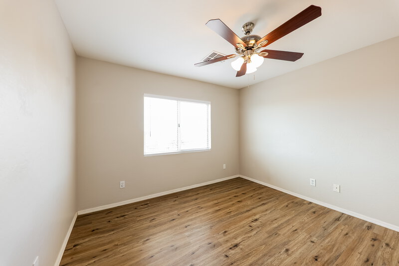 2,095/Mo, 12605 W Corrine Dr El Mirage, AZ 85335 Bedroom View 3