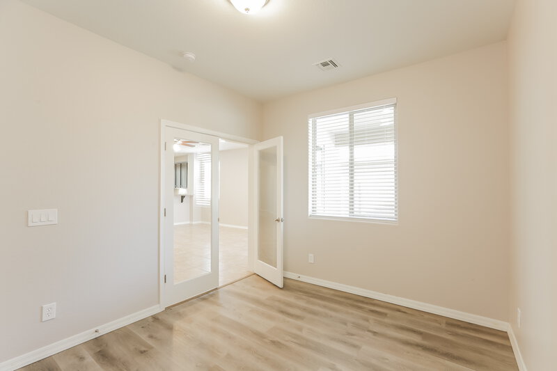 2,420/Mo, 2904 E Meadowview Dr Gilbert, AZ 85298 Bedroom View