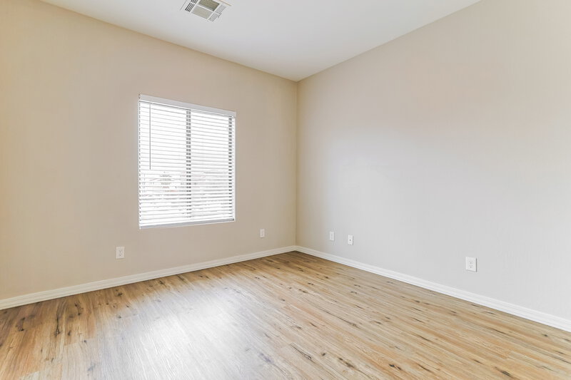 2,215/Mo, 2172 E Pima Ave Apache Junction, AZ 85119 Bedroom View