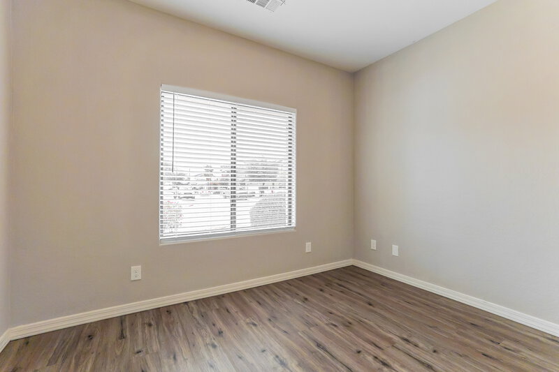 2,215/Mo, 2172 E Pima Ave Apache Junction, AZ 85119 Bedroom View 3