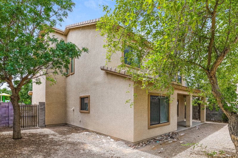 2,215/Mo, 2172 E Pima Ave Apache Junction, AZ 85119 Rear View