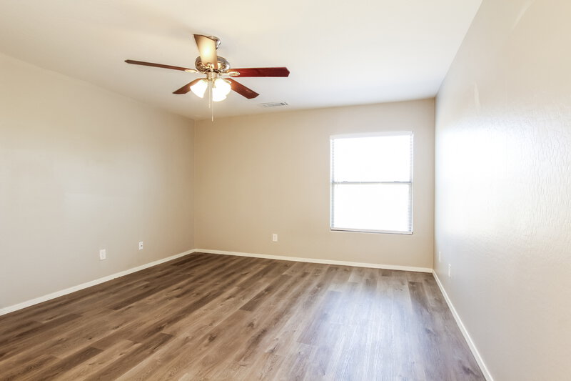 1,845/Mo, 8961 S 253rd Ave Buckeye, AZ 85326 Main Bedroom View