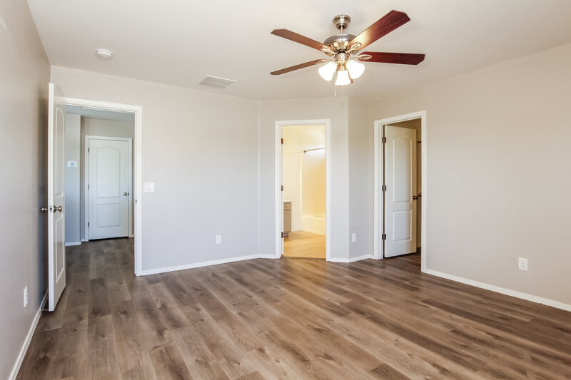 1,845/Mo, 8961 S 253rd Ave Buckeye, AZ 85326 Main Bedroom View 2