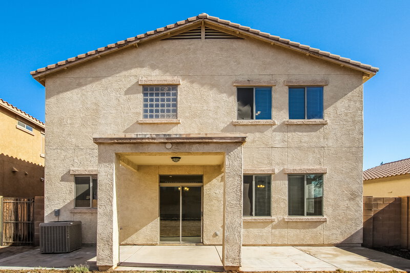2,630/Mo, 6883 W Darrel Rd Laveen, AZ 85339 Rear View 2