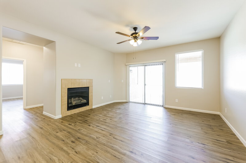 2,550/Mo, 43362 N Vista Hills Dr Anthem, AZ 85086 Family Room View