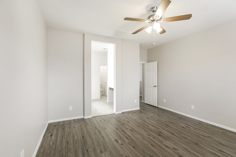 2,225/Mo, 10029 W Bloch Rd Tolleson, AZ 85353 Main Bedroom View