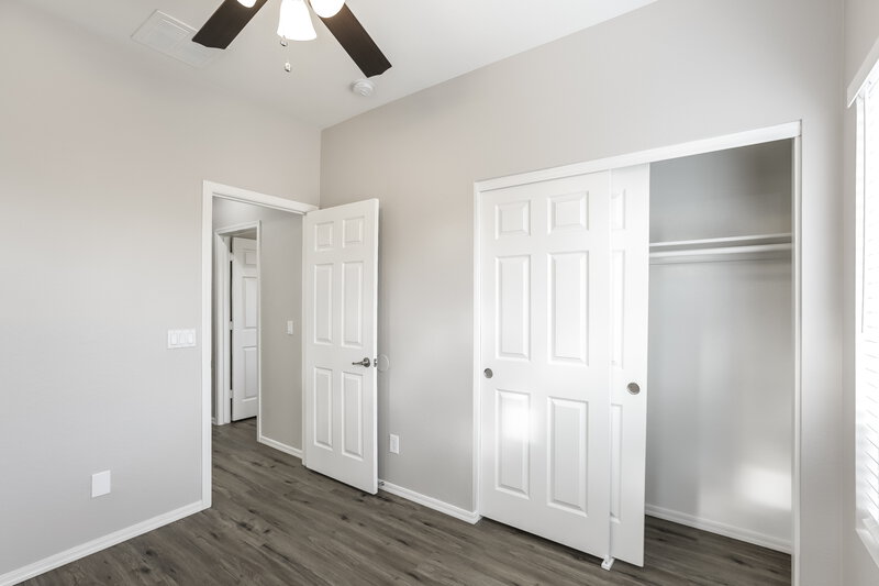 2,225/Mo, 10029 W Bloch Rd Tolleson, AZ 85353 Bedroom View 3