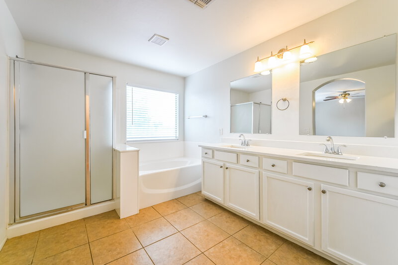 2,855/Mo, 1465 E Mia Ln Gilbert, AZ 85298 Main Bathroom View