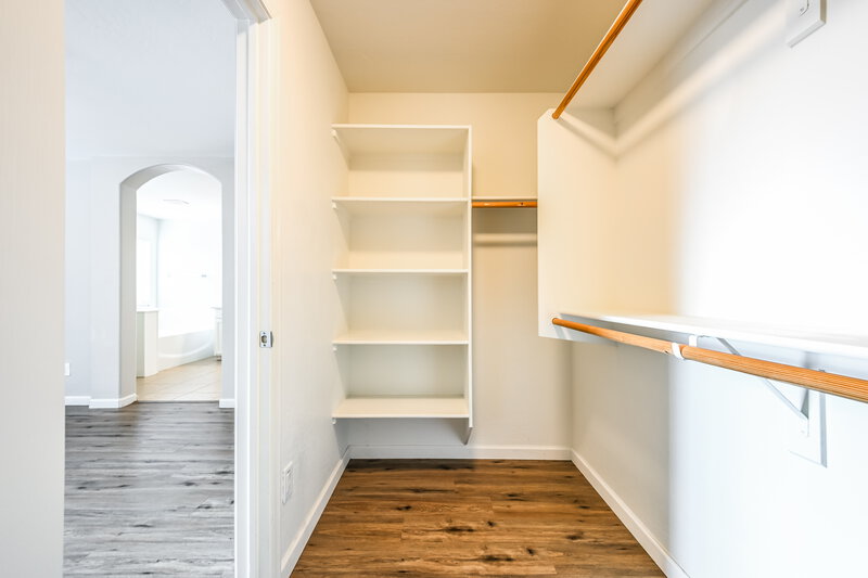 2,855/Mo, 1465 E Mia Ln Gilbert, AZ 85298 Walk In Closet View