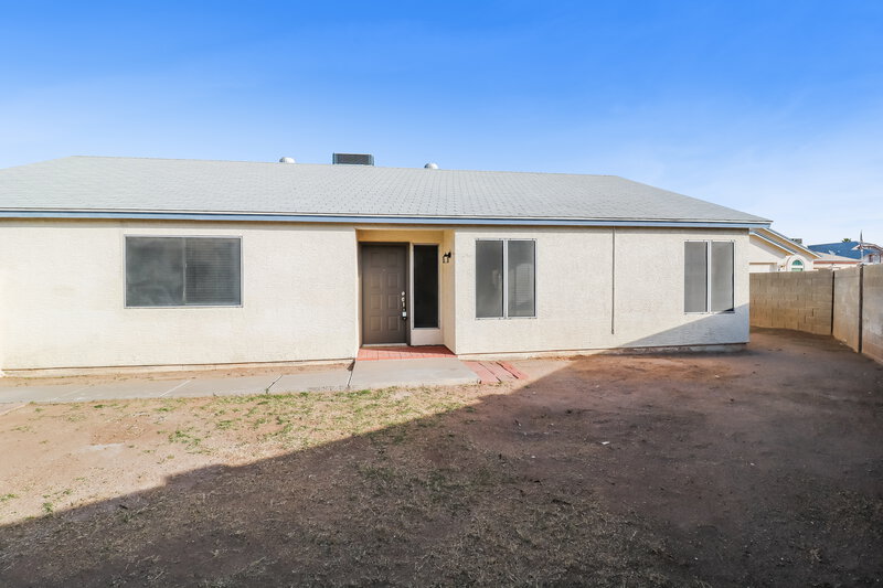 1,925/Mo, 17909 N 88th Dr Peoria, AZ 85382 Rear View 2