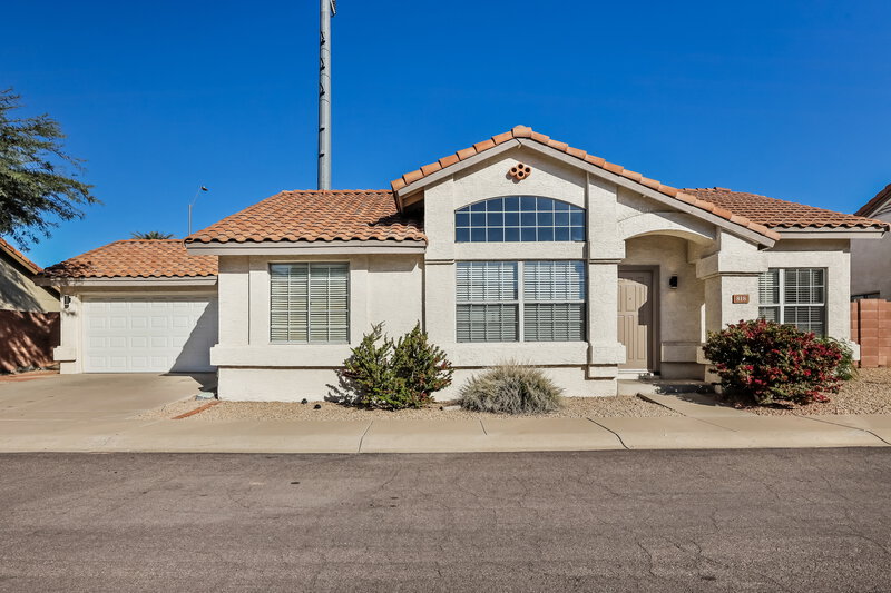 2,320/Mo, 818 E Audrey Ln Phoenix, AZ 85022 External View