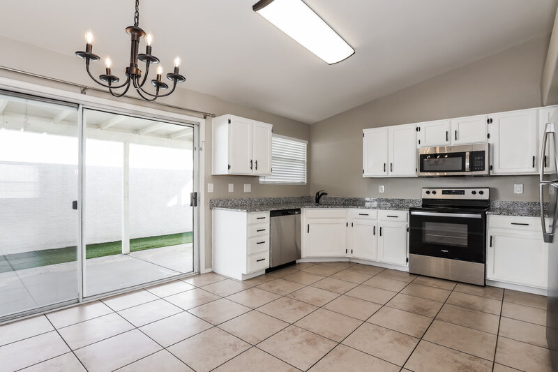 2,320/Mo, 818 E Audrey Ln Phoenix, AZ 85022 Dining Room View