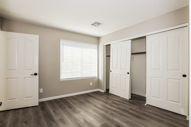 2,320/Mo, 818 E Audrey Ln Phoenix, AZ 85022 Bedroom View 3