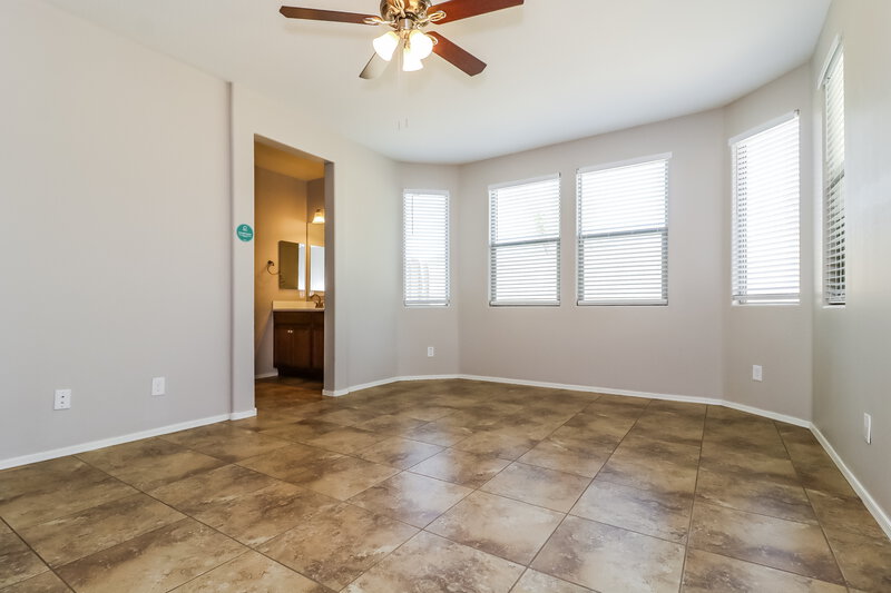 1,980/Mo, 13218 W Rowel Rd Peoria, AZ 85383 Main Bedroom View