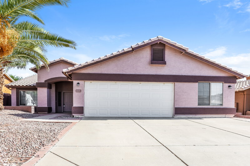 2,505/Mo, 6115 W Park View Ln Glendale, AZ 85310 External View