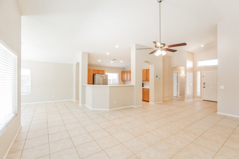 2,215/Mo, 8817 W Melinda Ln Peoria, AZ 85382 Living Room View 2