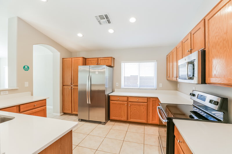 2,215/Mo, 8817 W Melinda Ln Peoria, AZ 85382 Kitchen View