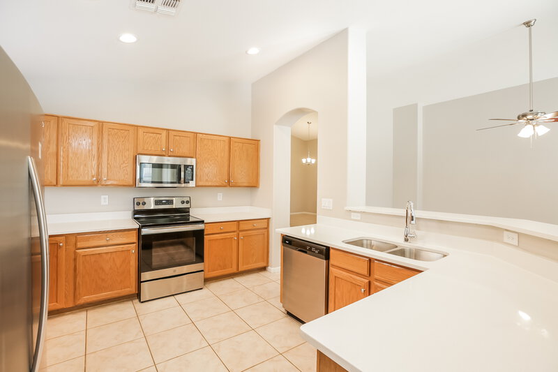2,215/Mo, 8817 W Melinda Ln Peoria, AZ 85382 Kitchen View 2