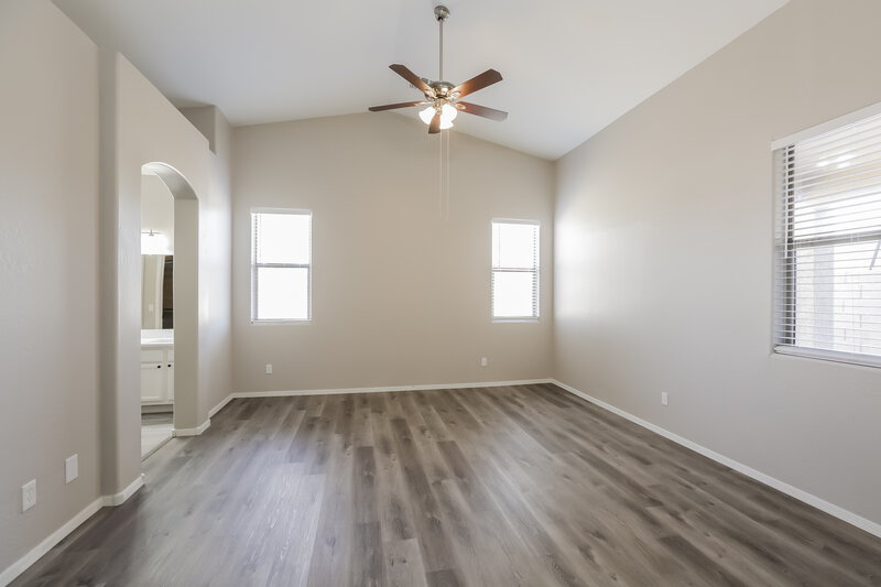 2,015/Mo, 6927 S 37th Glen Phoenix, AZ 85041 Misc View 7