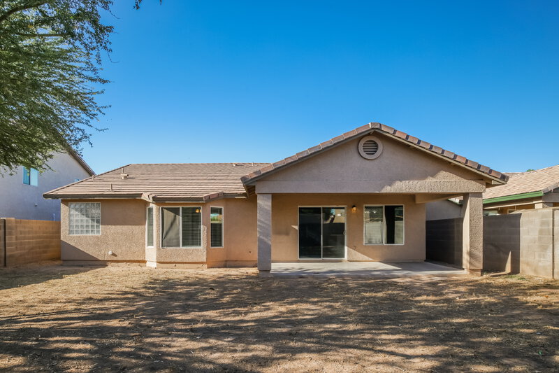 2,370/Mo, 2904 W Sunland Ave Phoenix, AZ 85041 Rear View