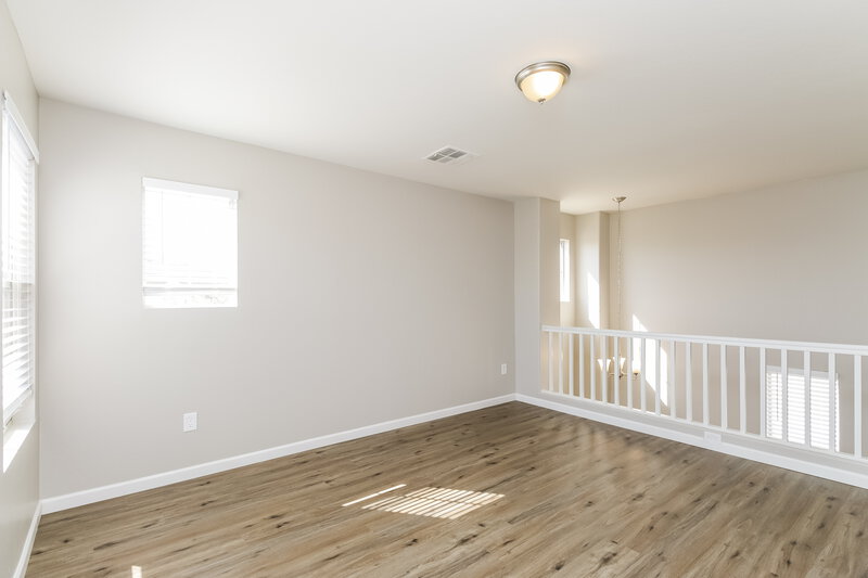 2,435/Mo, 8716 E Keats Ave Mesa, AZ 85209 Loft View