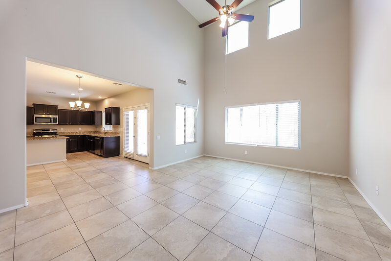 2,345/Mo, 5432 W Hobby Horse Dr Phoenix, AZ 85083 Living Room View