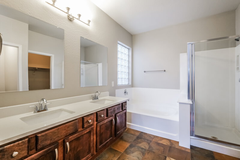 2,080/Mo, 8227 W Florence Ave Phoenix, AZ 85043 Misc View 12