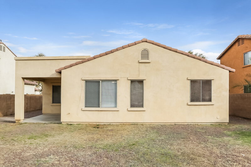 2,890/Mo, 8227 W Florence Ave Phoenix, AZ 85043 Rear View