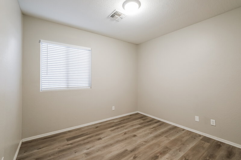 2,080/Mo, 8227 W Florence Ave Phoenix, AZ 85043 Misc View 15