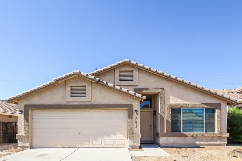 2,460/Mo, 25832 N 66th Dr Phoenix, AZ 85083 External View