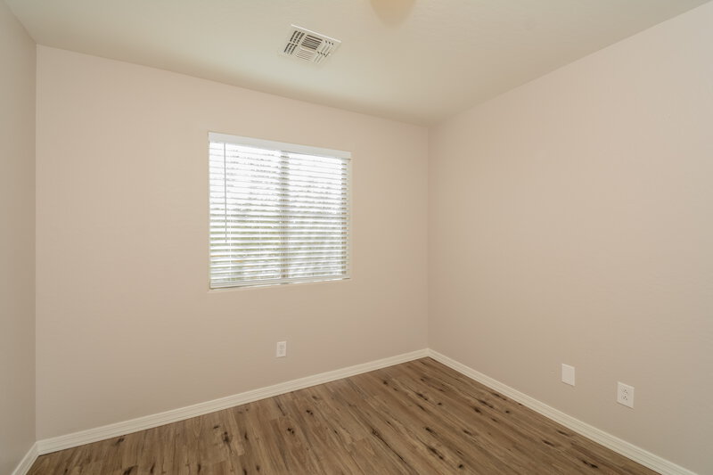 1,795/Mo, 14208 W Country Gables Dr Surprise, AZ 85379 Bedroom View