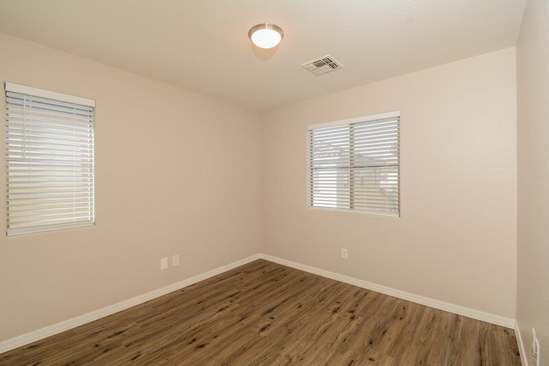 1,795/Mo, 14208 W Country Gables Dr Surprise, AZ 85379 Bedroom View 2