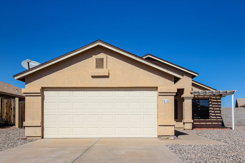 2,010/Mo, 616 E Arizona Ave Buckeye, AZ 85326 External View