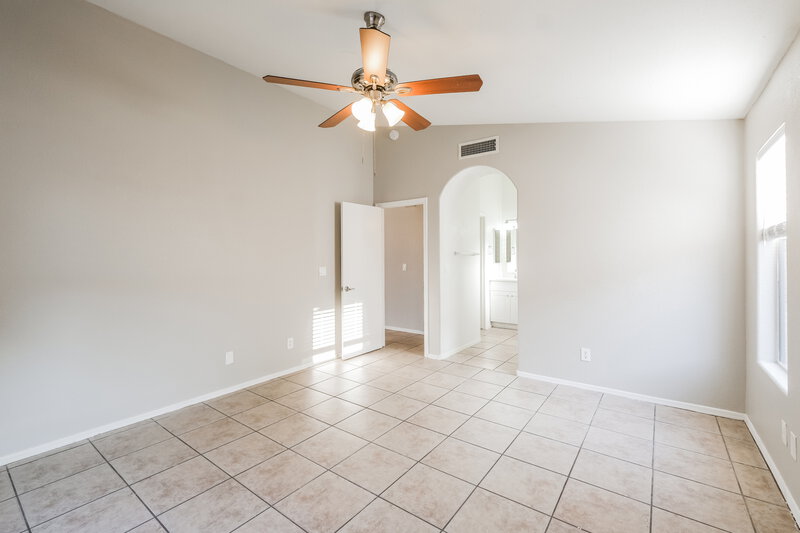 1,870/Mo, 616 E Arizona Ave Buckeye, AZ 85326 Living Room View