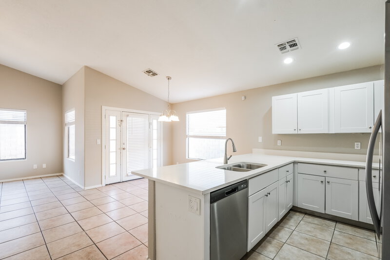 1,870/Mo, 616 E Arizona Ave Buckeye, AZ 85326 Kitchen View