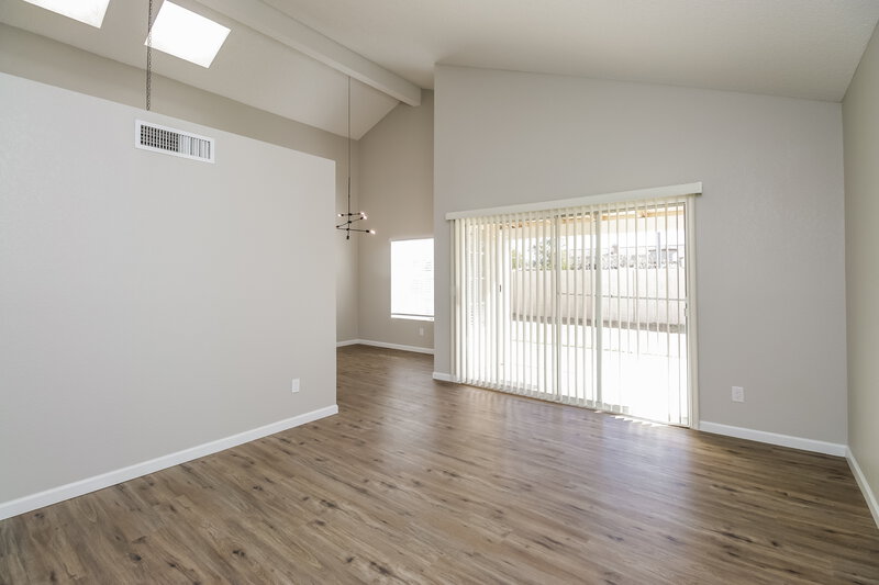 1,995/Mo, 3134 E McKellips Rd Unit 25 Mesa, AZ 85213 Living Room View 3