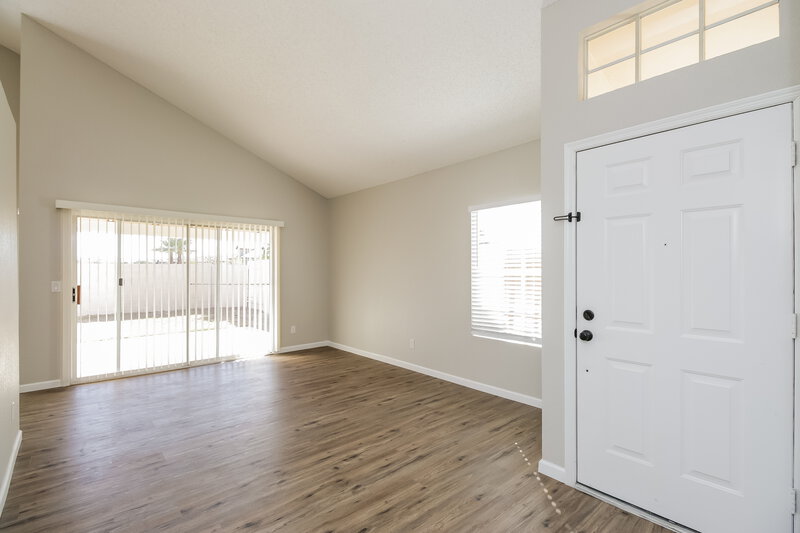 1,995/Mo, 3134 E McKellips Rd Unit 25 Mesa, AZ 85213 Living Room View 4