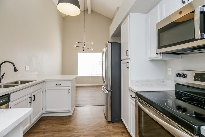 1,995/Mo, 3134 E McKellips Rd Unit 25 Mesa, AZ 85213 Kitchen View