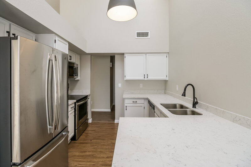 1,995/Mo, 3134 E McKellips Rd Unit 25 Mesa, AZ 85213 Kitchen View 2