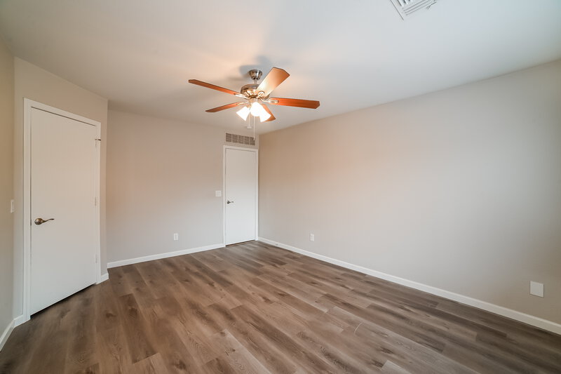 1,890/Mo, 12737 W Calavar Rd El Mirage, AZ 85335 Main Bedroom View 3