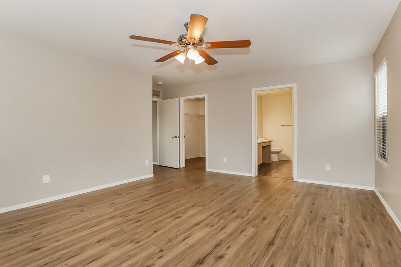 1,920/Mo, 3140 W St Kateri Dr Phoenix, AZ 85041 Main Bedroom View 2